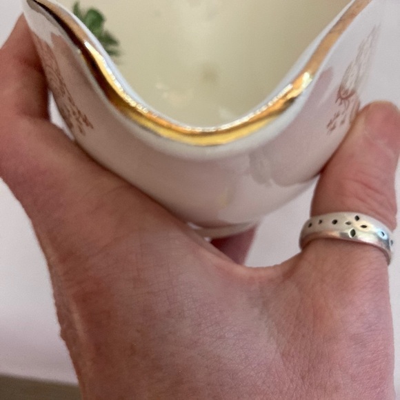 Price Reduction Bone China Gravy Boat  Tudor Rose Vintage 22k Georgian Pink Rose - Picture 5 of 6